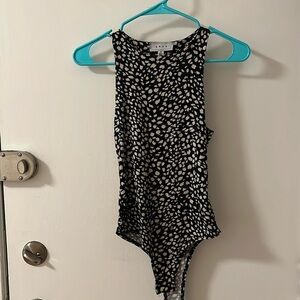 High neck leopard body suit knit